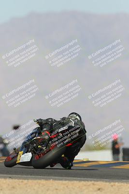 media/Mar-22-2025-CVMA (Sat) [[462c0ffedb]]/Race 13-Amateur Supersport Middleweight/